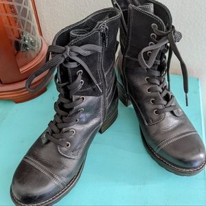 Taos Crave Black Leather and Suede Boot Size 6-6.5 37